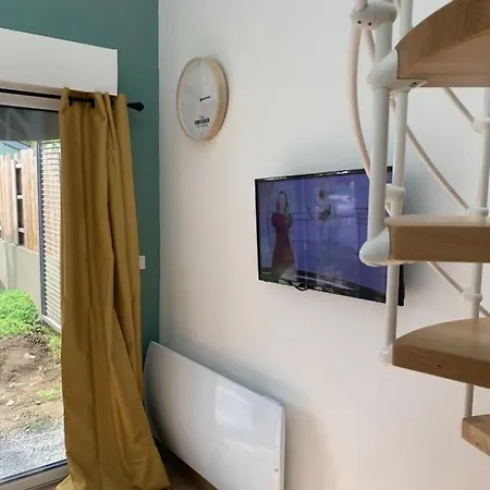 Maisonnette Dans Le Bourg De St Herblain * Saint-Herblain