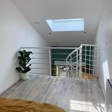 Maisonnette Dans Le Bourg De St Herblain Apartment *